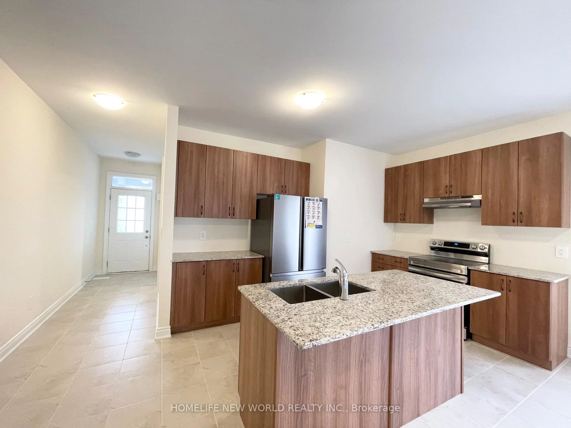Photo 13 of 15 Schortinghuis Street, Georgina, Sutton & Jackson's Point — HOMEH
