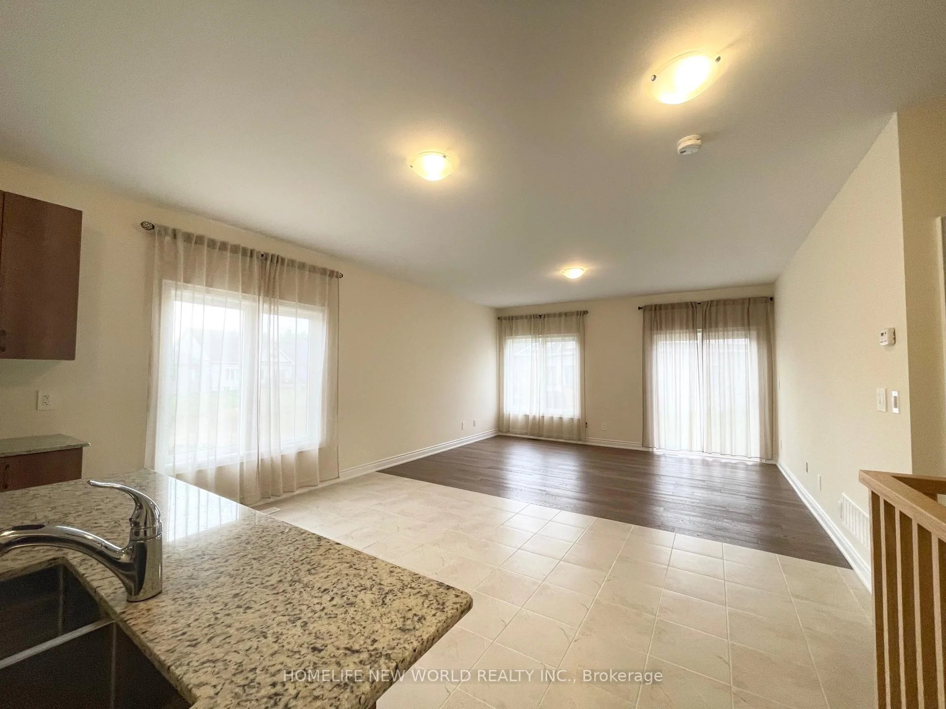 Photo 17 of 15 Schortinghuis Street, Georgina, Sutton & Jackson's Point — HOMEH