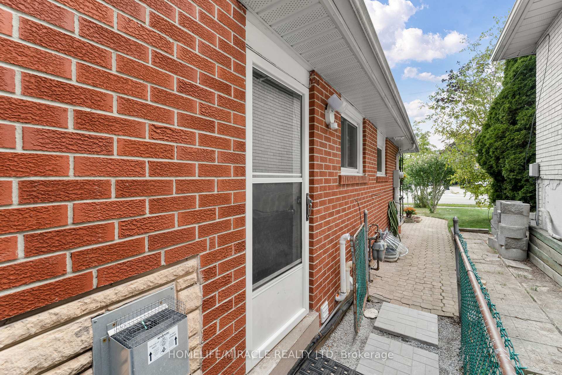 Photo 32 of 203 Centennial Road, Scarborough, Centennial Scarborough — HOMEH