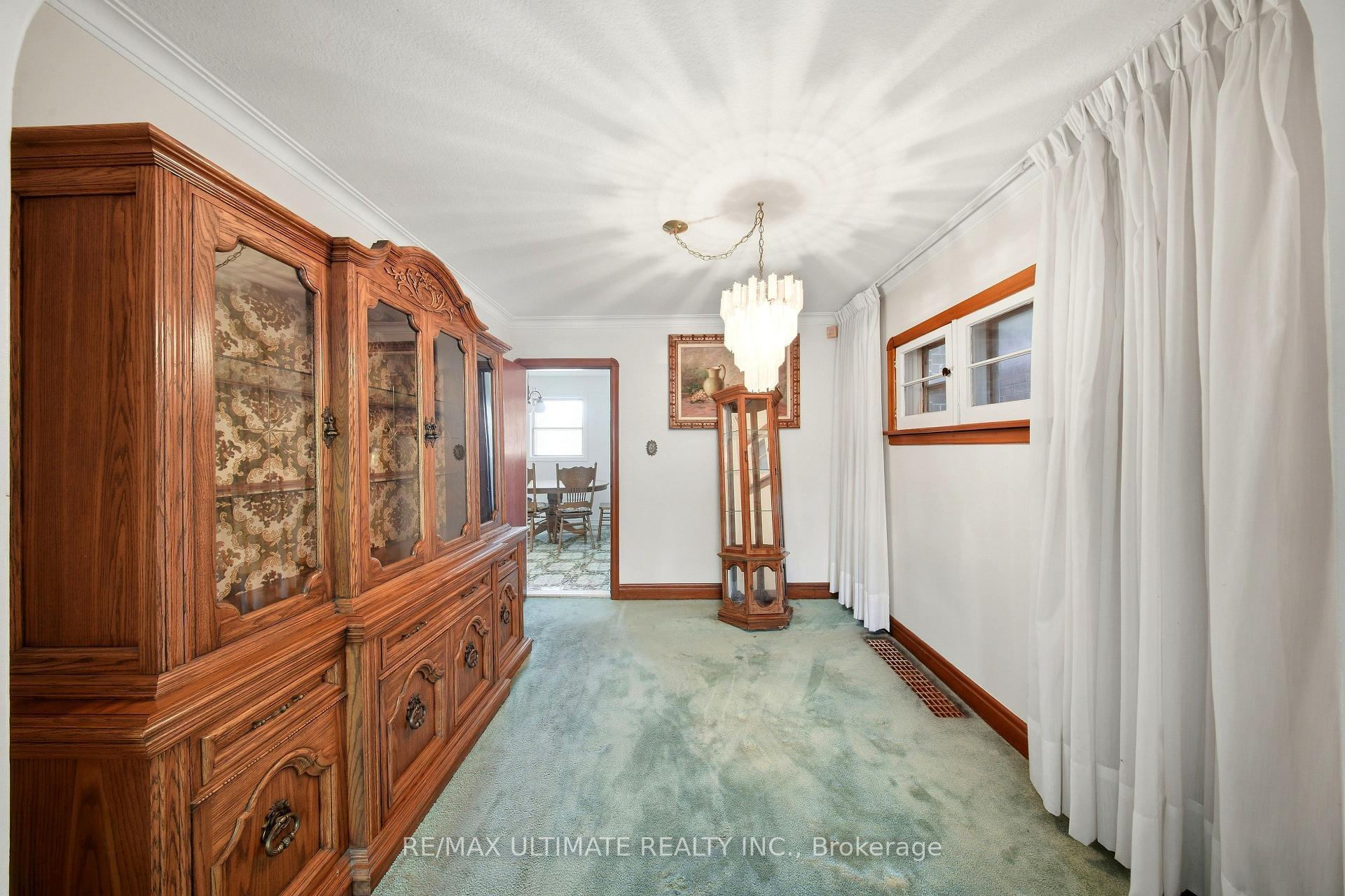 Photo 10 of 500 Northcliffe Boulevard, Toronto, Oakwood Village — HOMEH