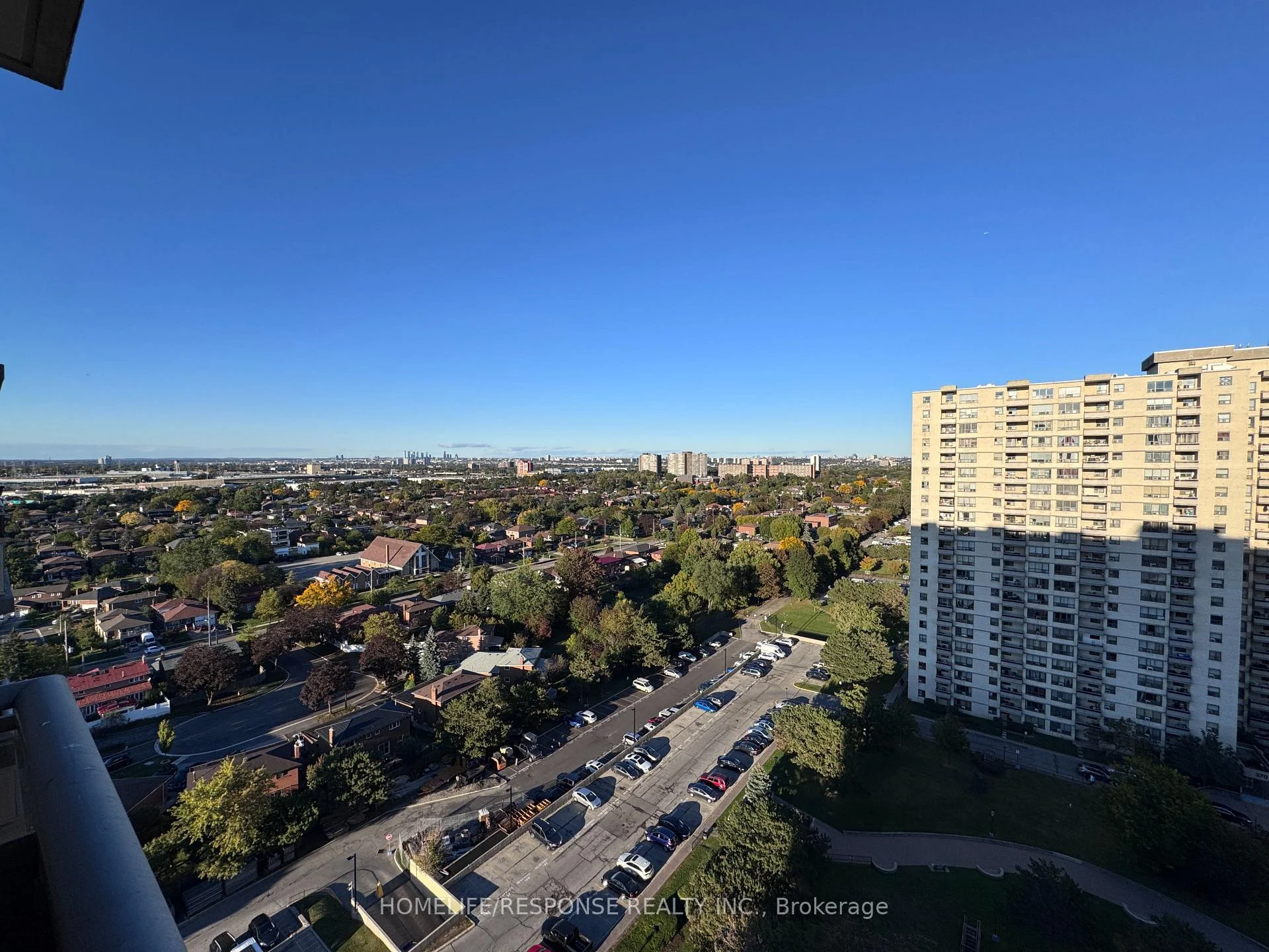 Photo 22 of Unit 1903, 390 Dixon Road, Etobicoke, Kingsview Village-The Westway — HOMEH
