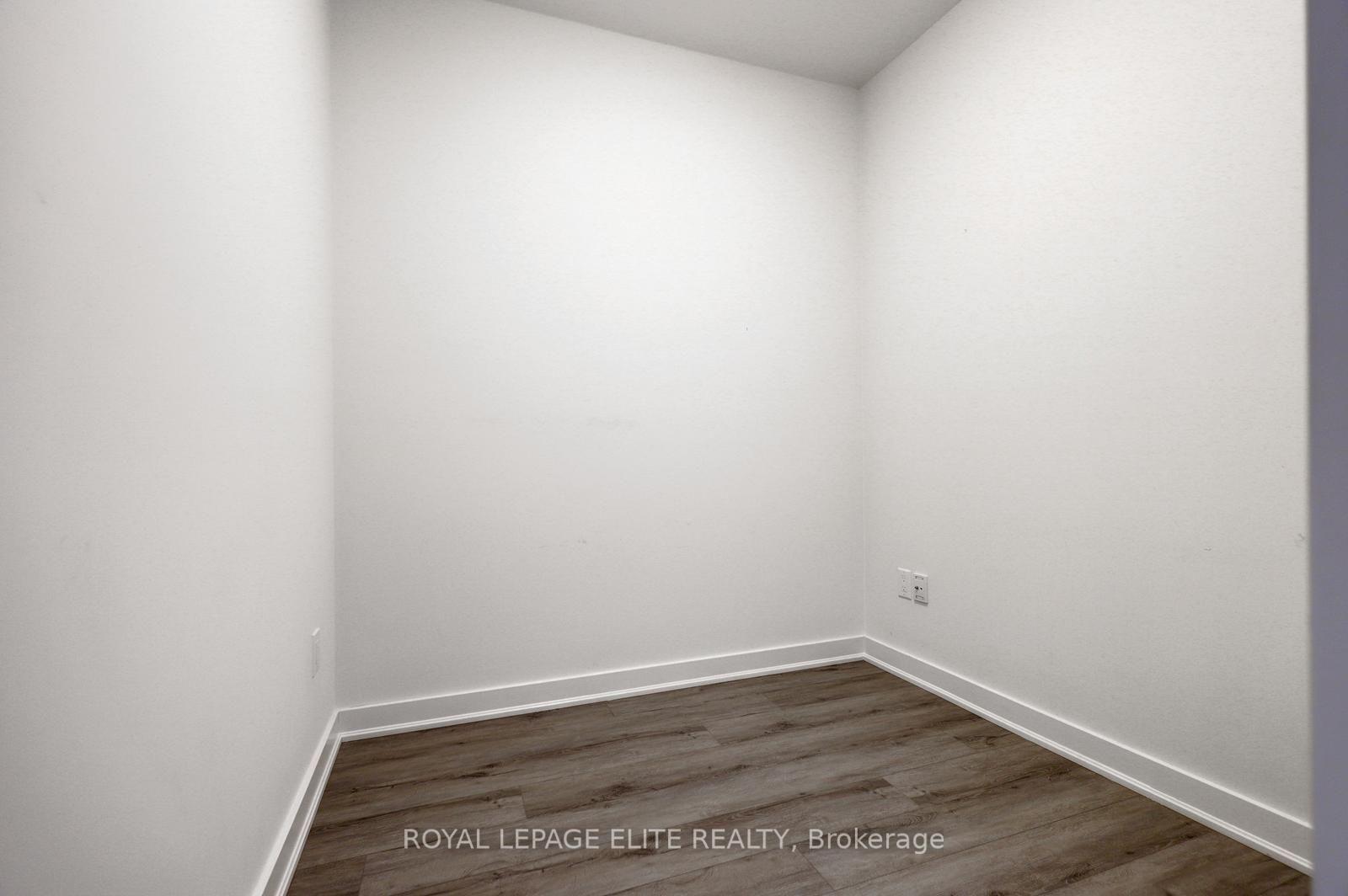 Photo 8 of Unit 303, 340 Plains Road E, Burlington, LaSalle — HOMEH