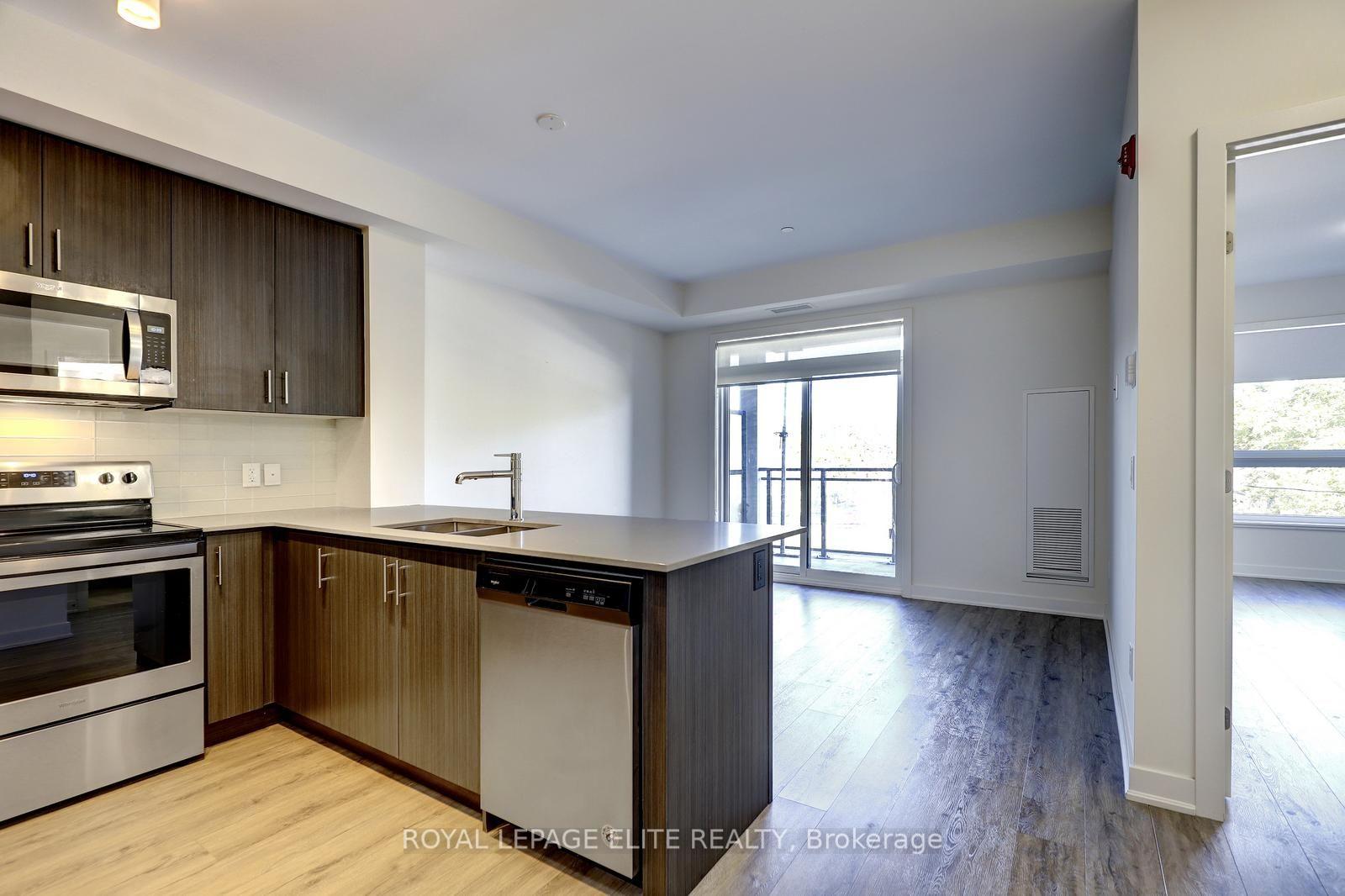 Photo 9 of Unit 303, 340 Plains Road E, Burlington, LaSalle — HOMEH