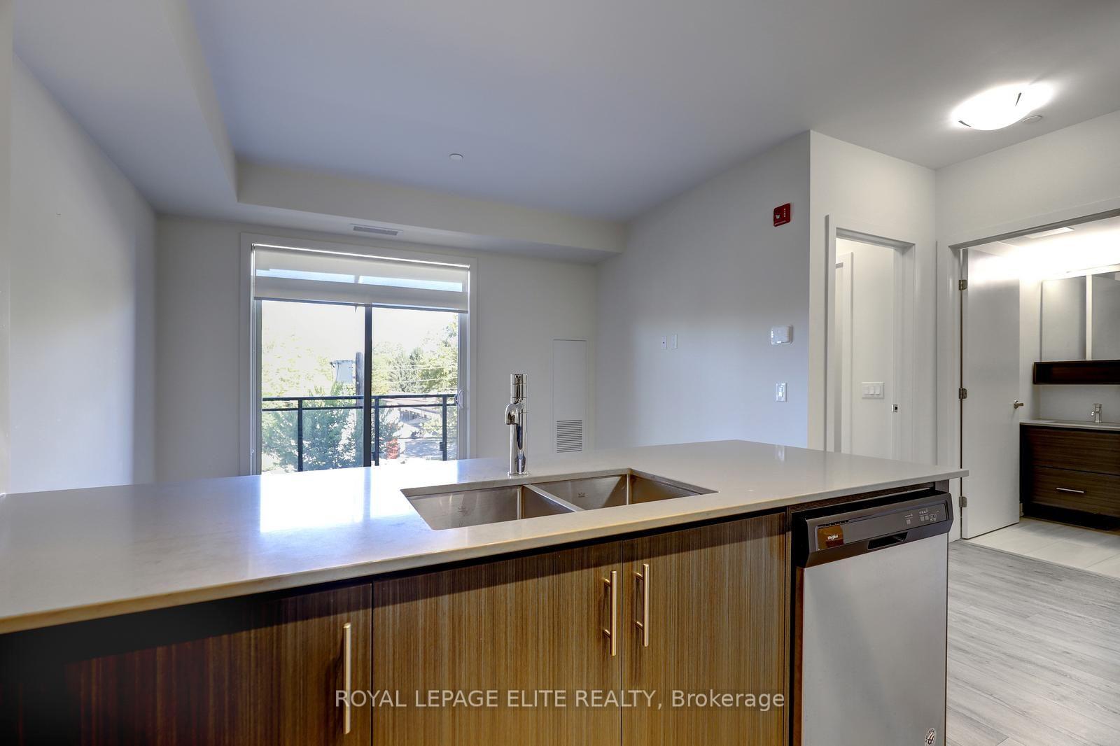 Photo 13 of Unit 303, 340 Plains Road E, Burlington, LaSalle — HOMEH
