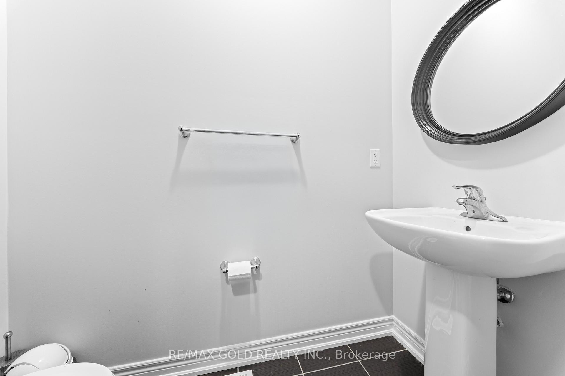 Photo 20 of 9 Goderich Drive, Brampton, Northwest Brampton — HOMEH