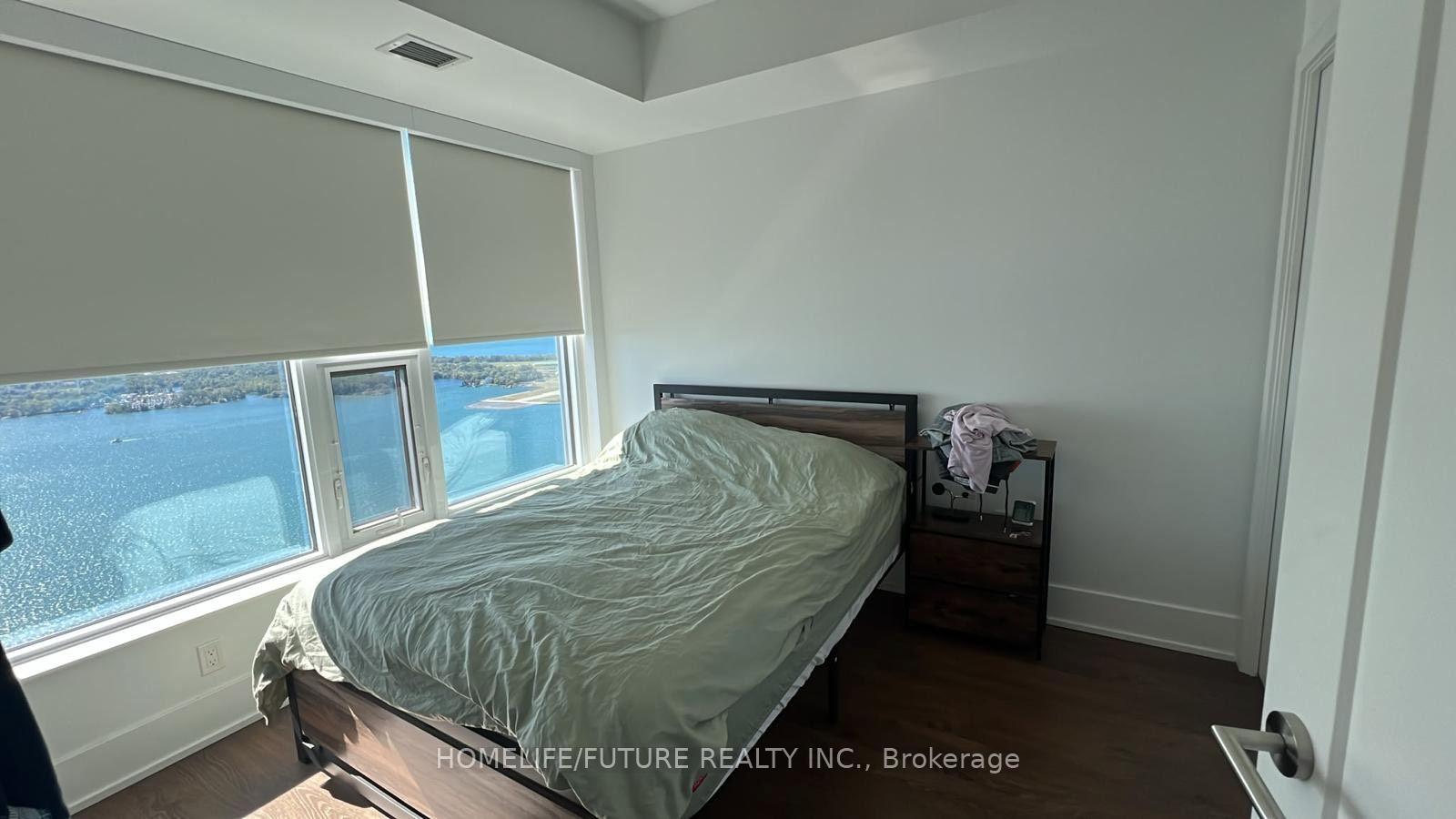 Photo 13 of Unit 5307, 10 York Street, Toronto, Waterfront Communities — HOMEH