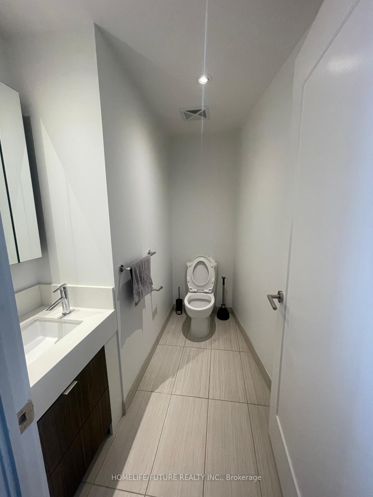 Photo 19 of Unit 5307, 10 York Street, Toronto, Waterfront Communities — HOMEH