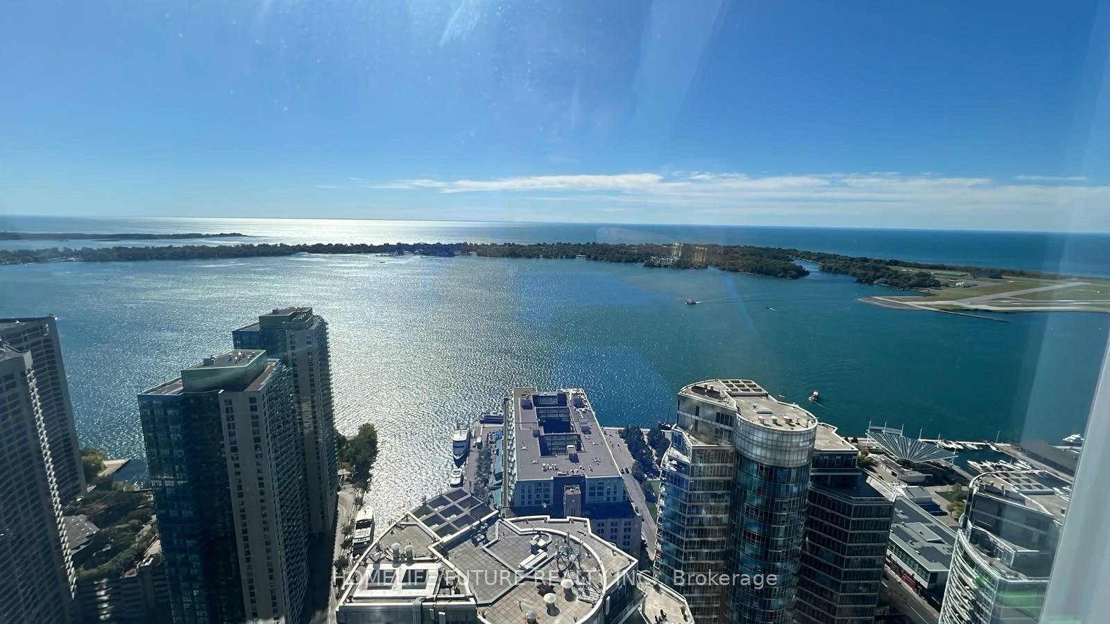 Photo 25 of Unit 5307, 10 York Street, Toronto, Waterfront Communities — HOMEH