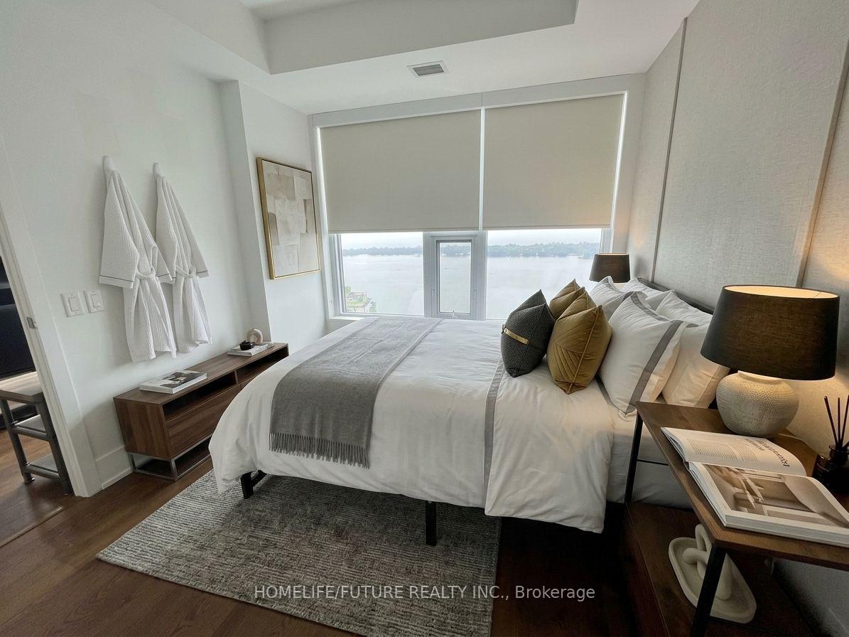 Photo 10 of Unit 5307, 10 York Street, Toronto, Waterfront Communities — HOMEH