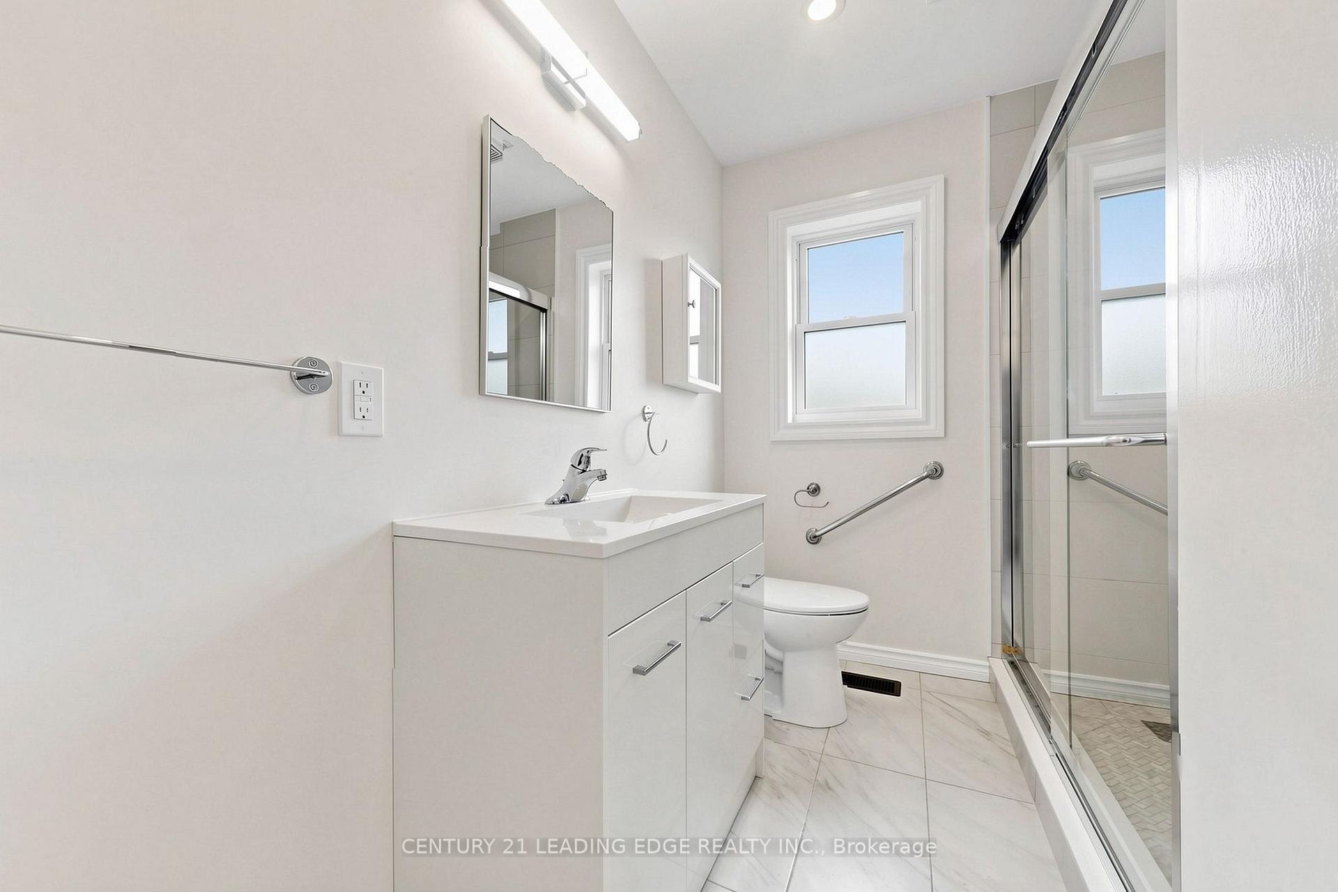 Photo 20 of Unit Upper, 15 Maretta Avenue, Scarborough, Eglinton East — HOMEH