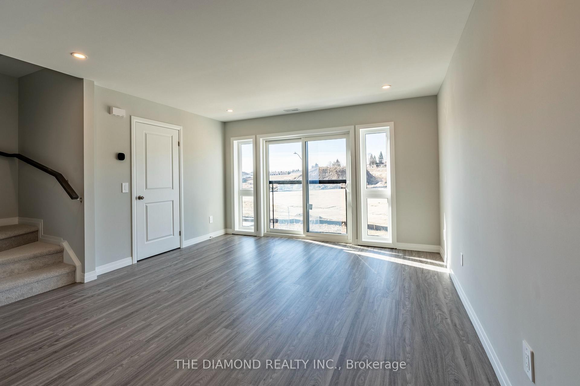 Photo 5 of Unit 80, 130 Otterbein Road, Kitchener, Grand River North — HOMEH