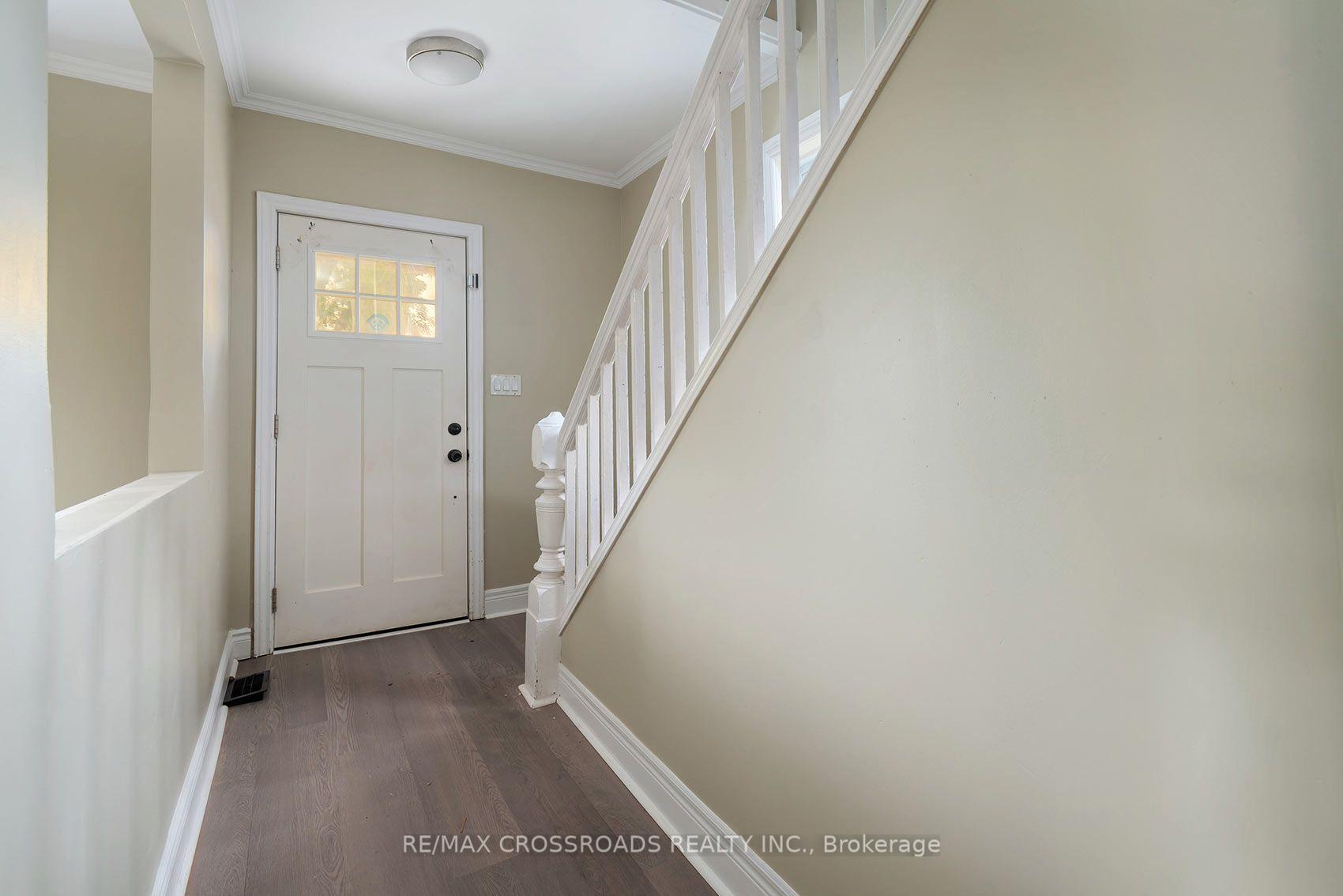 Photo 5 of 313 Olive Avenue, Oshawa, Central — HOMEH