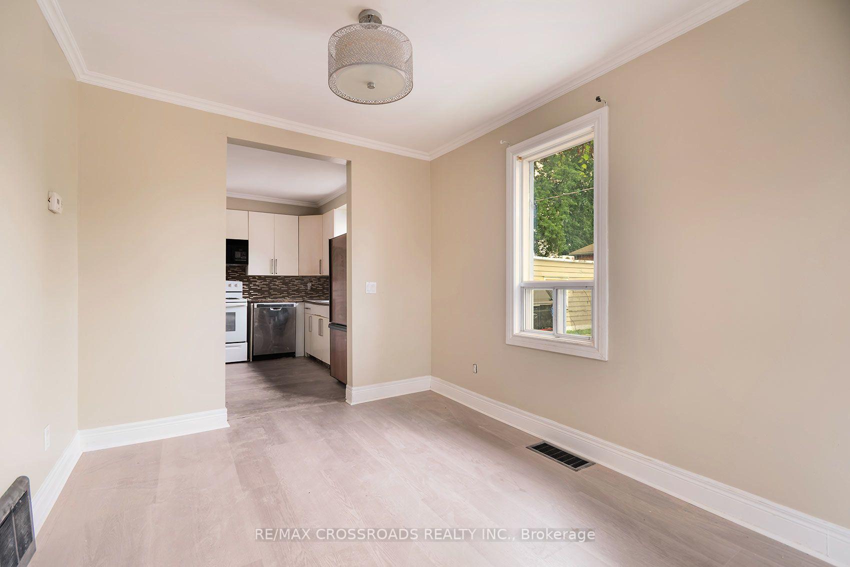 Photo 9 of 313 Olive Avenue, Oshawa, Central — HOMEH