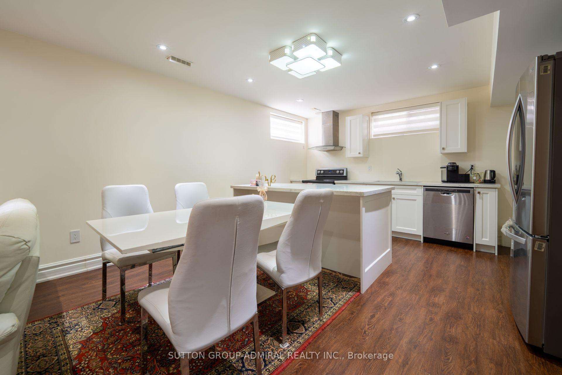 Photo 25 of 9 Calderon Crescent, North York, Newtonbrook West — HOMEH