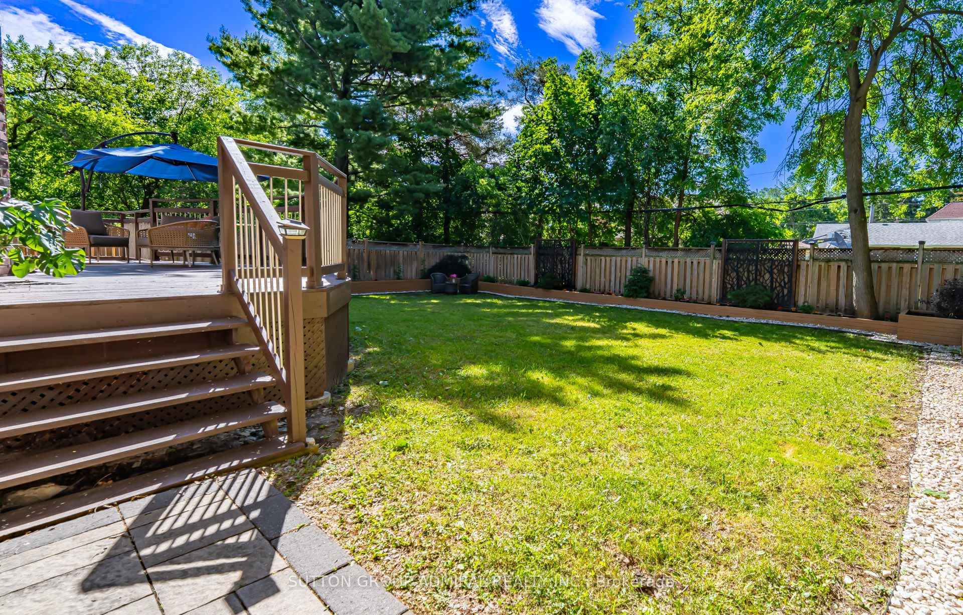 Photo 30 of 9 Calderon Crescent, North York, Newtonbrook West — HOMEH