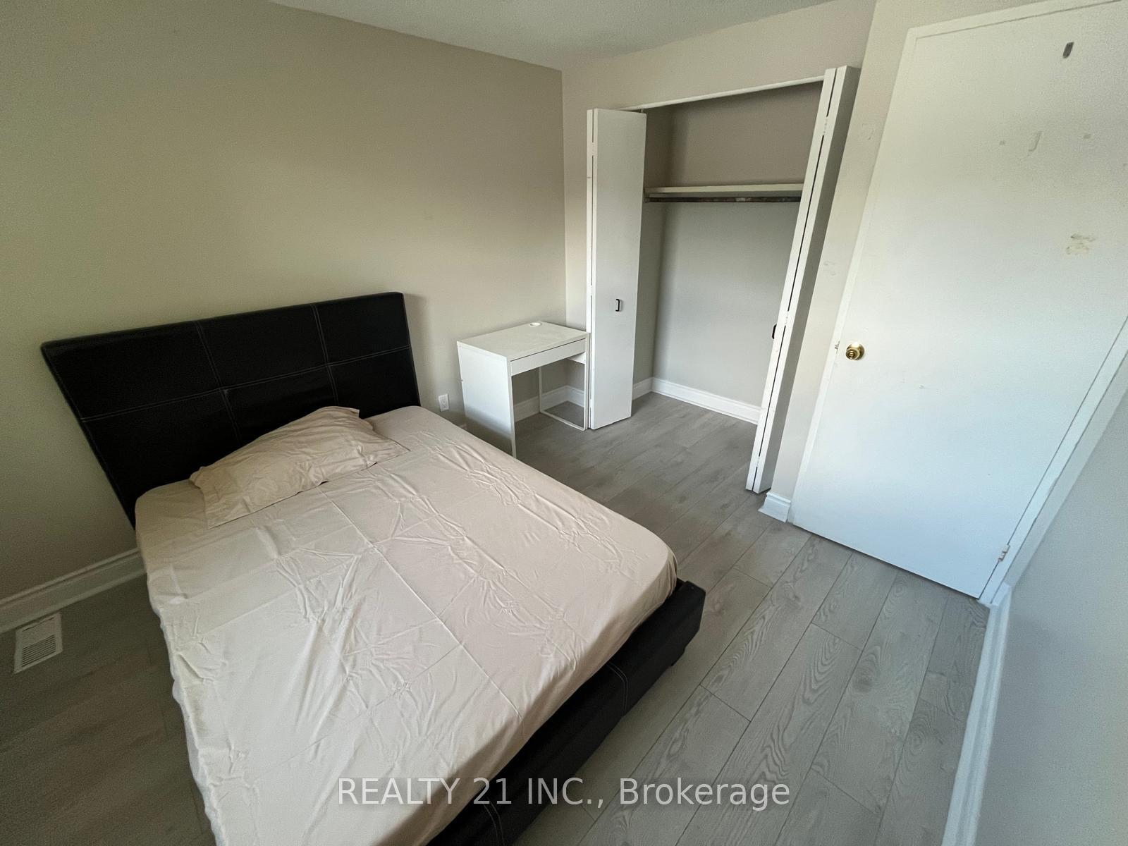 Photo 12 of Unit 2, 405 Keats Way, Waterloo, Beechwood West — HOMEH