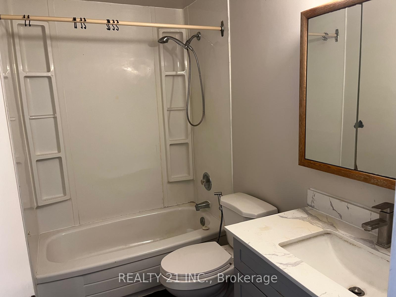 Photo 15 of Unit 2, 405 Keats Way, Waterloo, Beechwood West — HOMEH