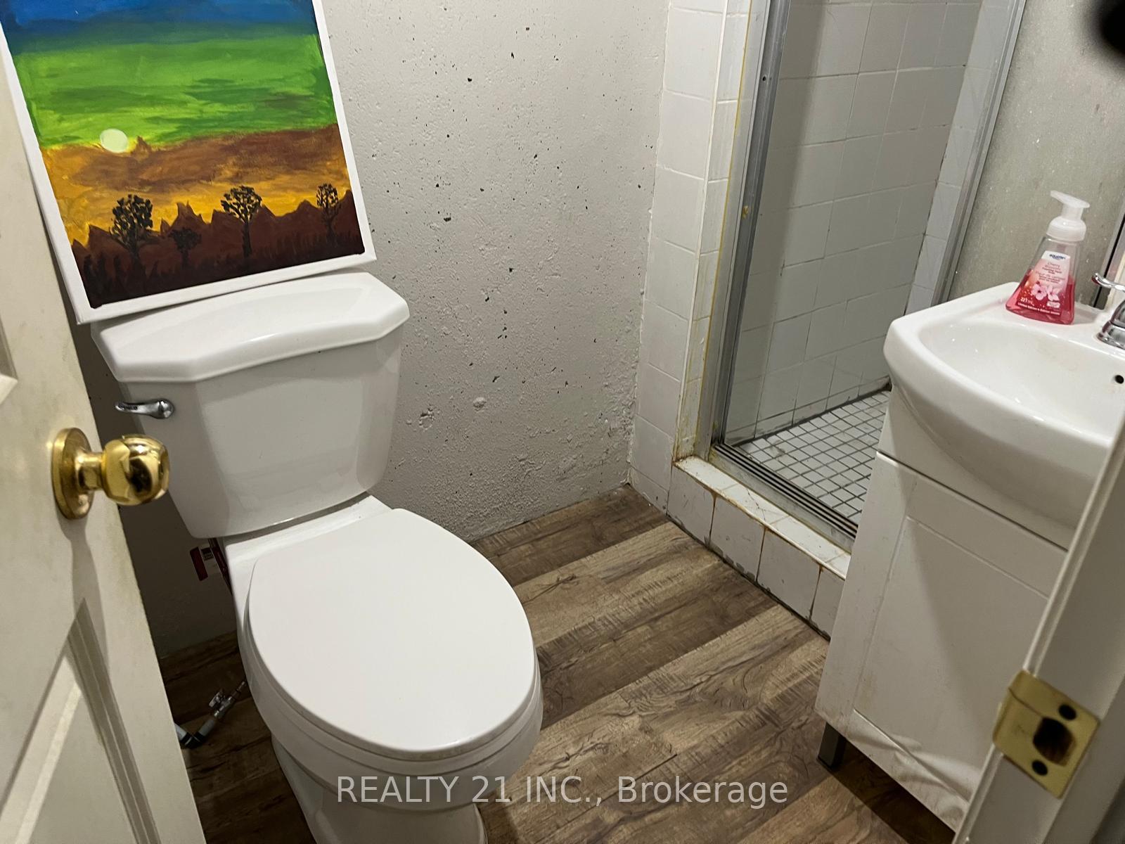 Photo 16 of Unit 2, 405 Keats Way, Waterloo, Beechwood West — HOMEH