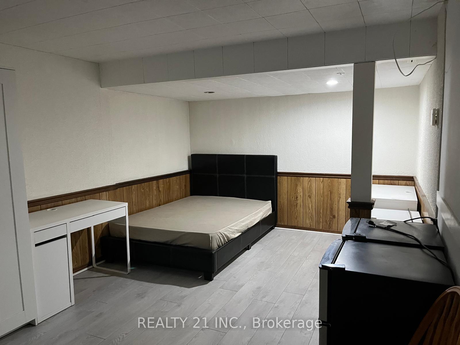 Photo 22 of Unit 2, 405 Keats Way, Waterloo, Beechwood West — HOMEH