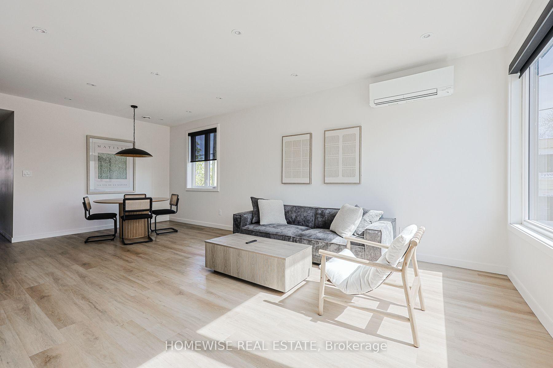 Photo 2 of Unit 3, 159 Locksley Avenue, North York, Briar Hill-Belgravia — HOMEH