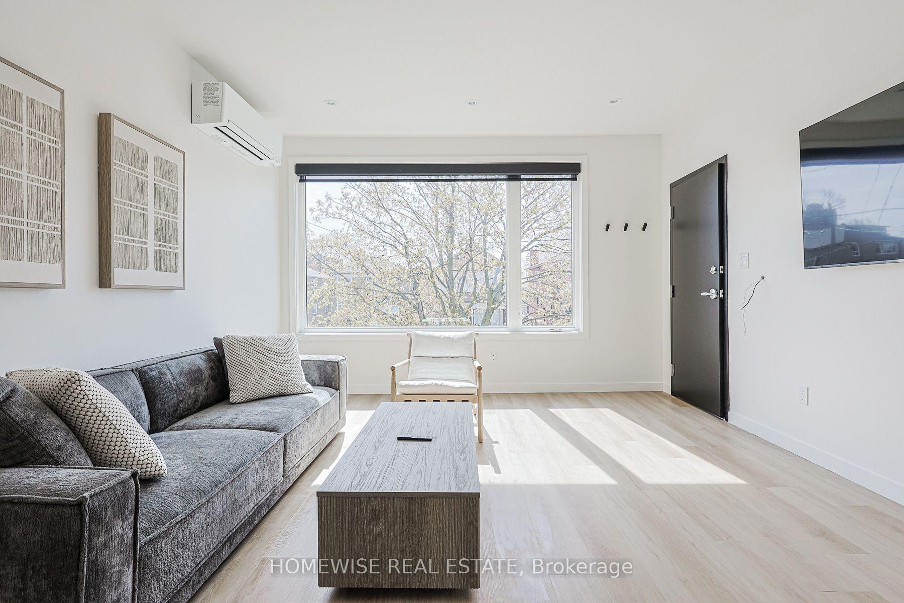 Photo 8 of Unit 3, 159 Locksley Avenue, North York, Briar Hill-Belgravia — HOMEH