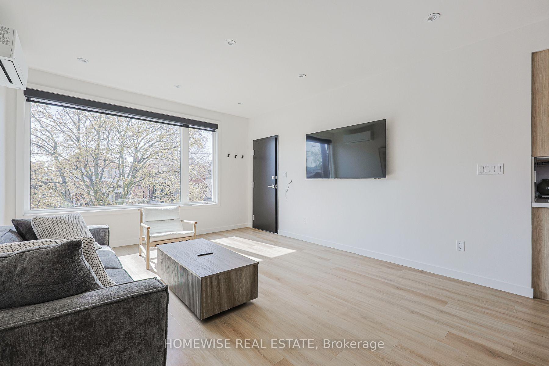 Photo 9 of Unit 3, 159 Locksley Avenue, North York, Briar Hill-Belgravia — HOMEH