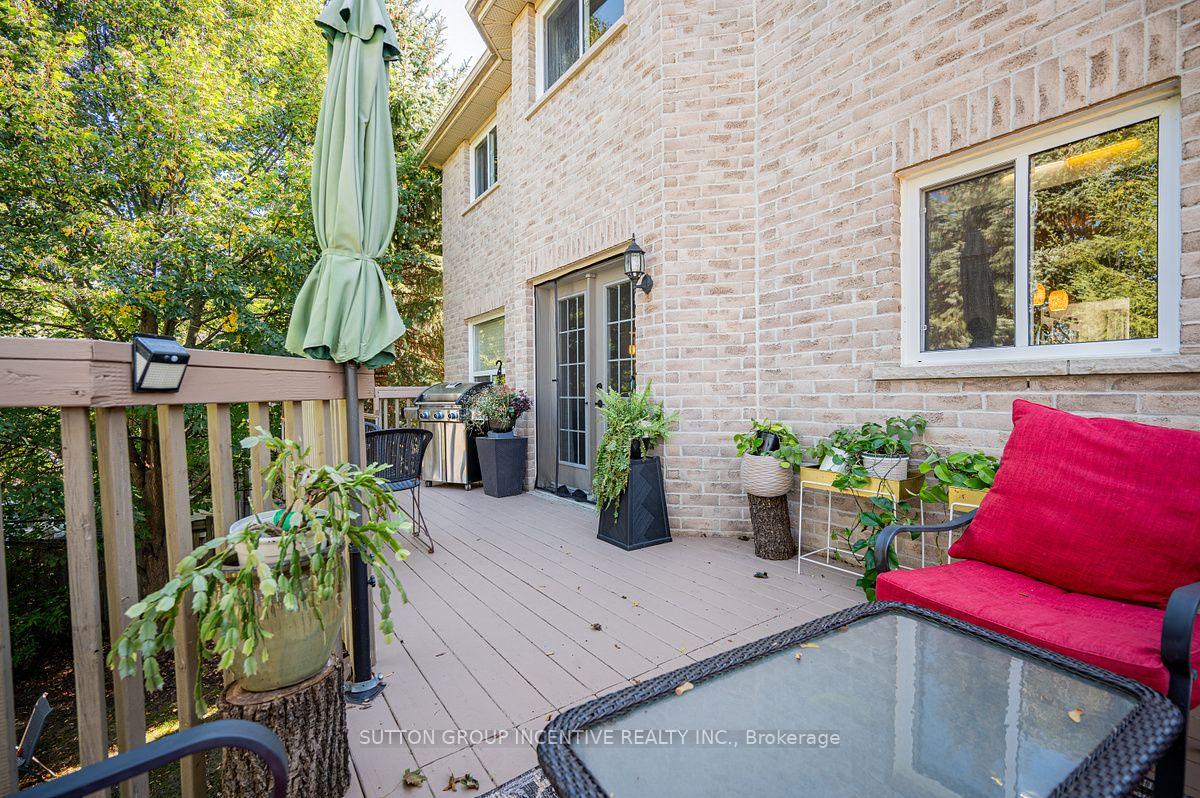 Photo 9 of 46 Bell Street, Barrie, Ardagh — HOMEH