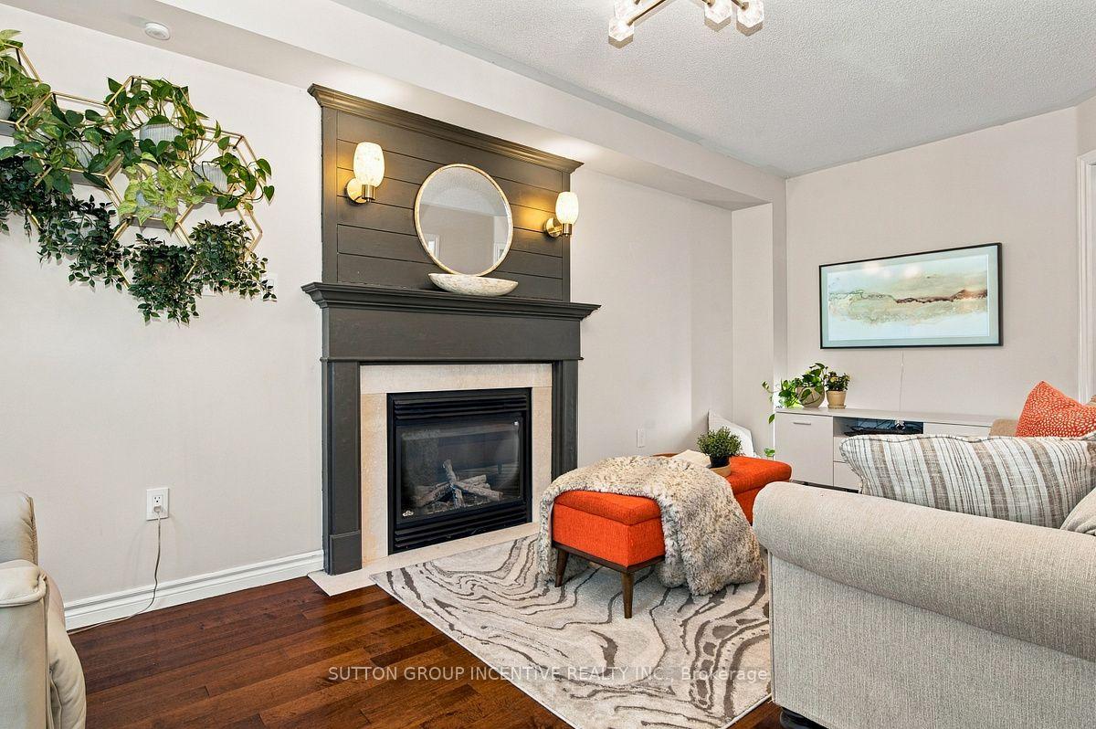 Photo 17 of 46 Bell Street, Barrie, Ardagh — HOMEH