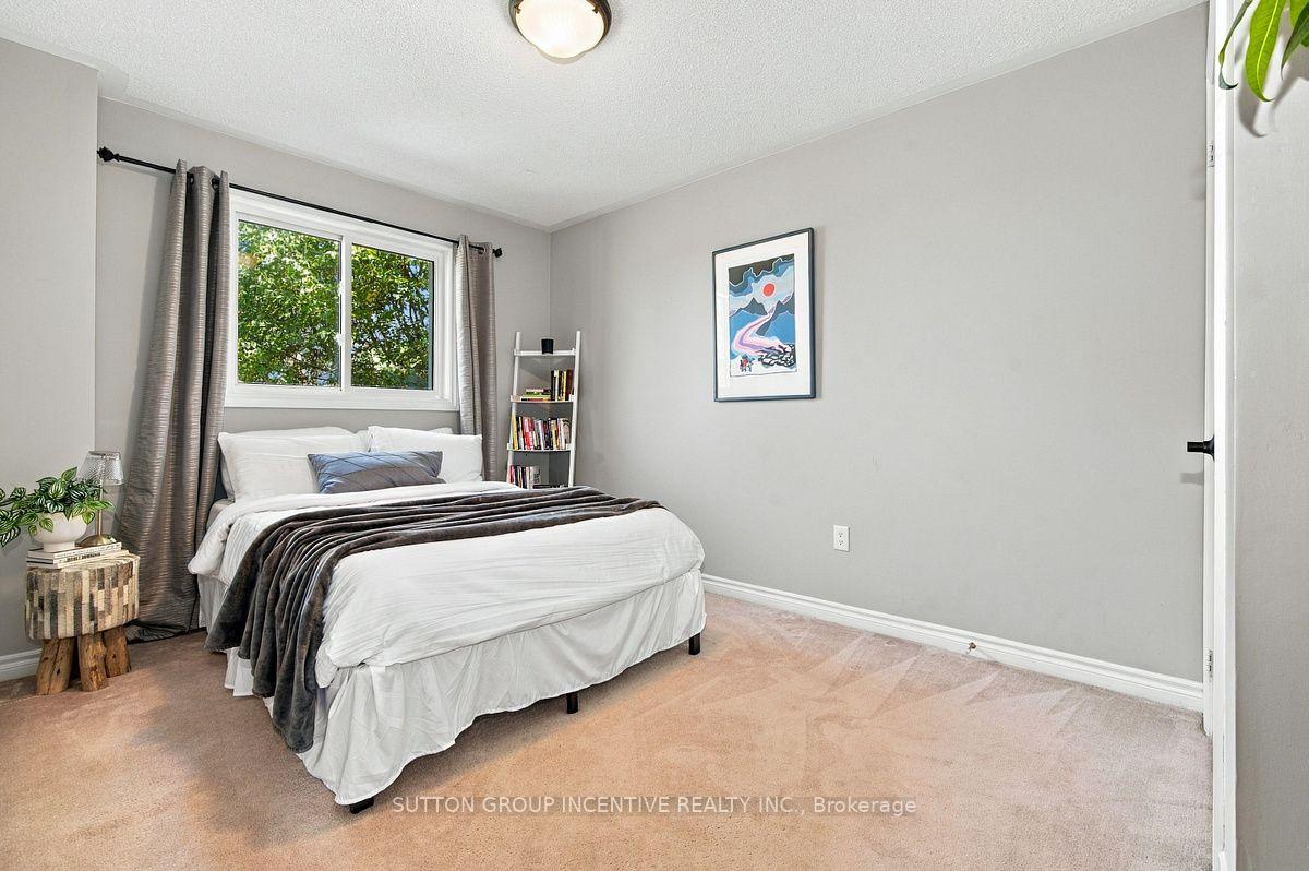 Photo 36 of 46 Bell Street, Barrie, Ardagh — HOMEH