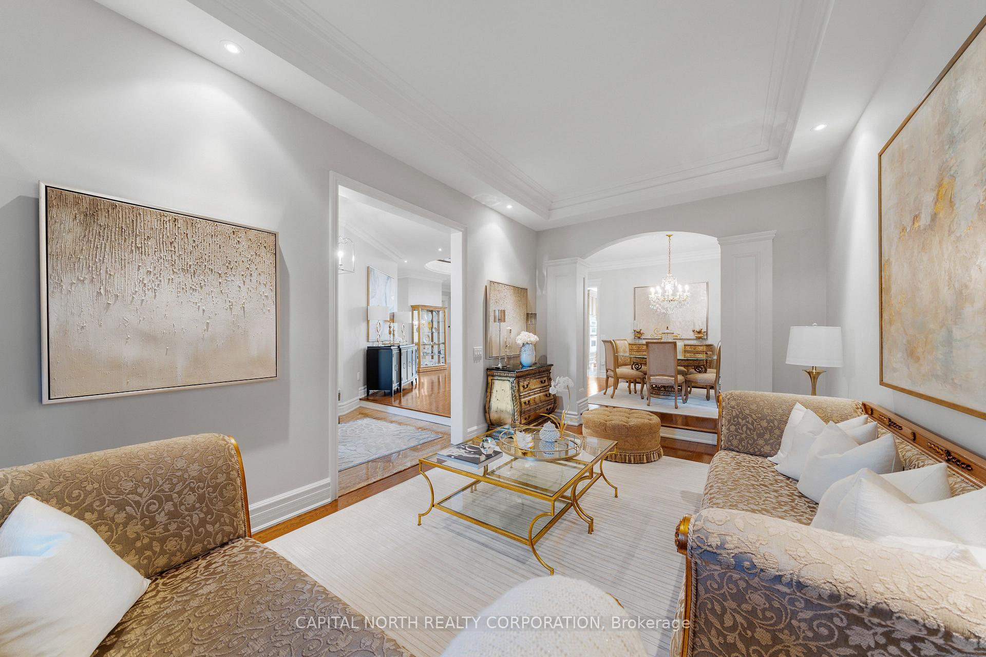 Photo 8 of 166 Weaver Court, Vaughan, Kleinburg — HOMEH