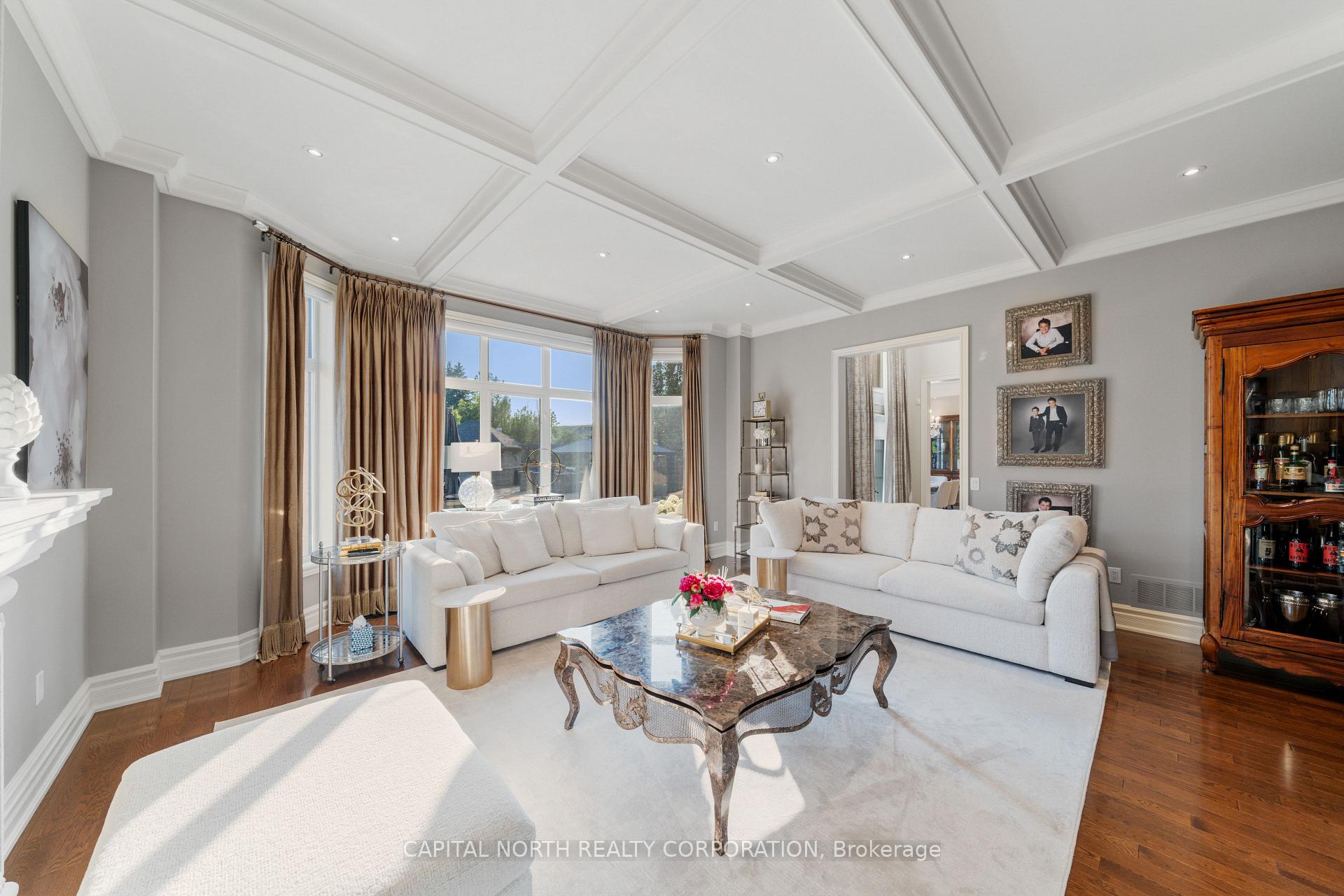 Photo 12 of 166 Weaver Court, Vaughan, Kleinburg — HOMEH