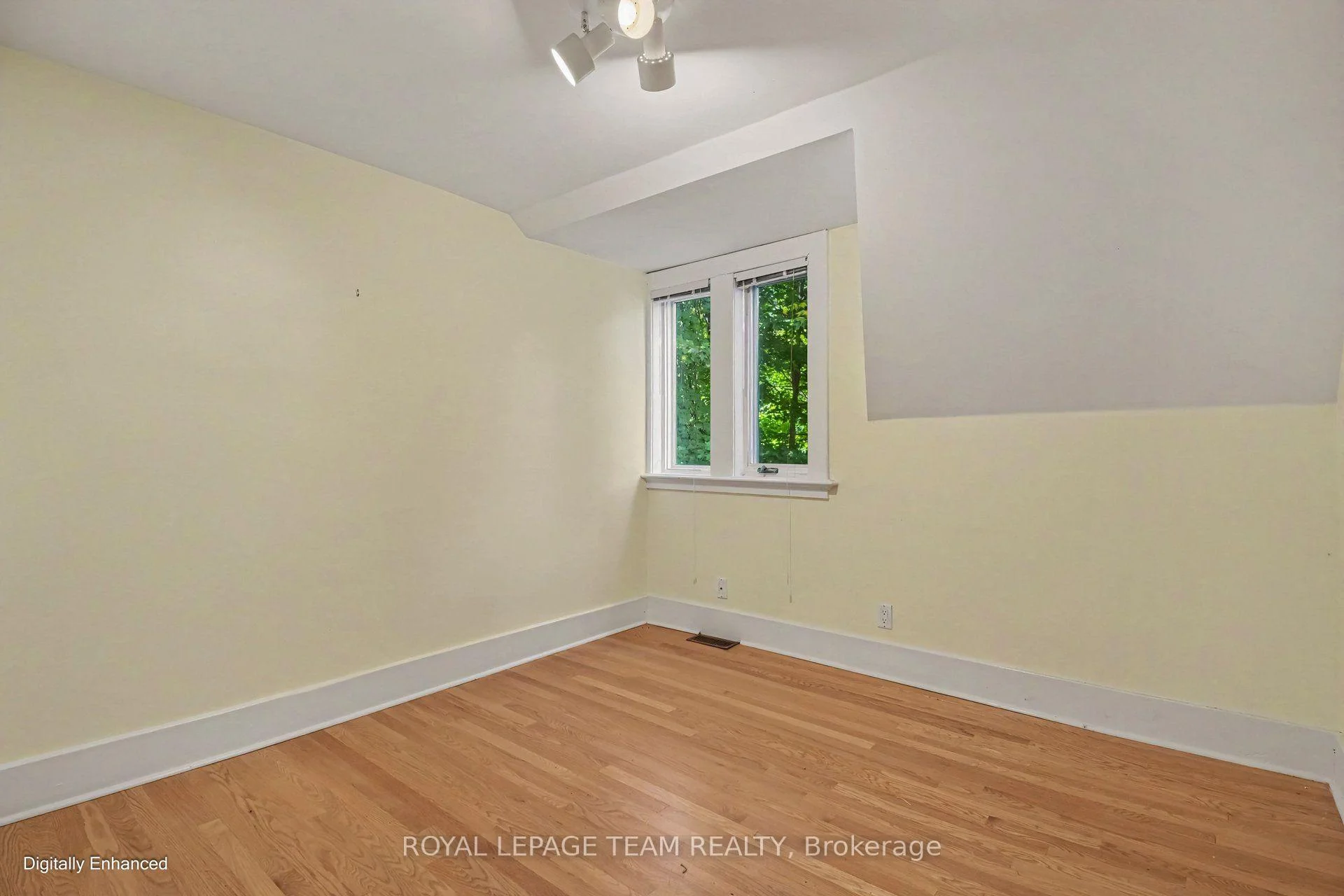 Photo 37 of 1318 Lisgar Road, Ottawa, Rockcliffe — HOMEH