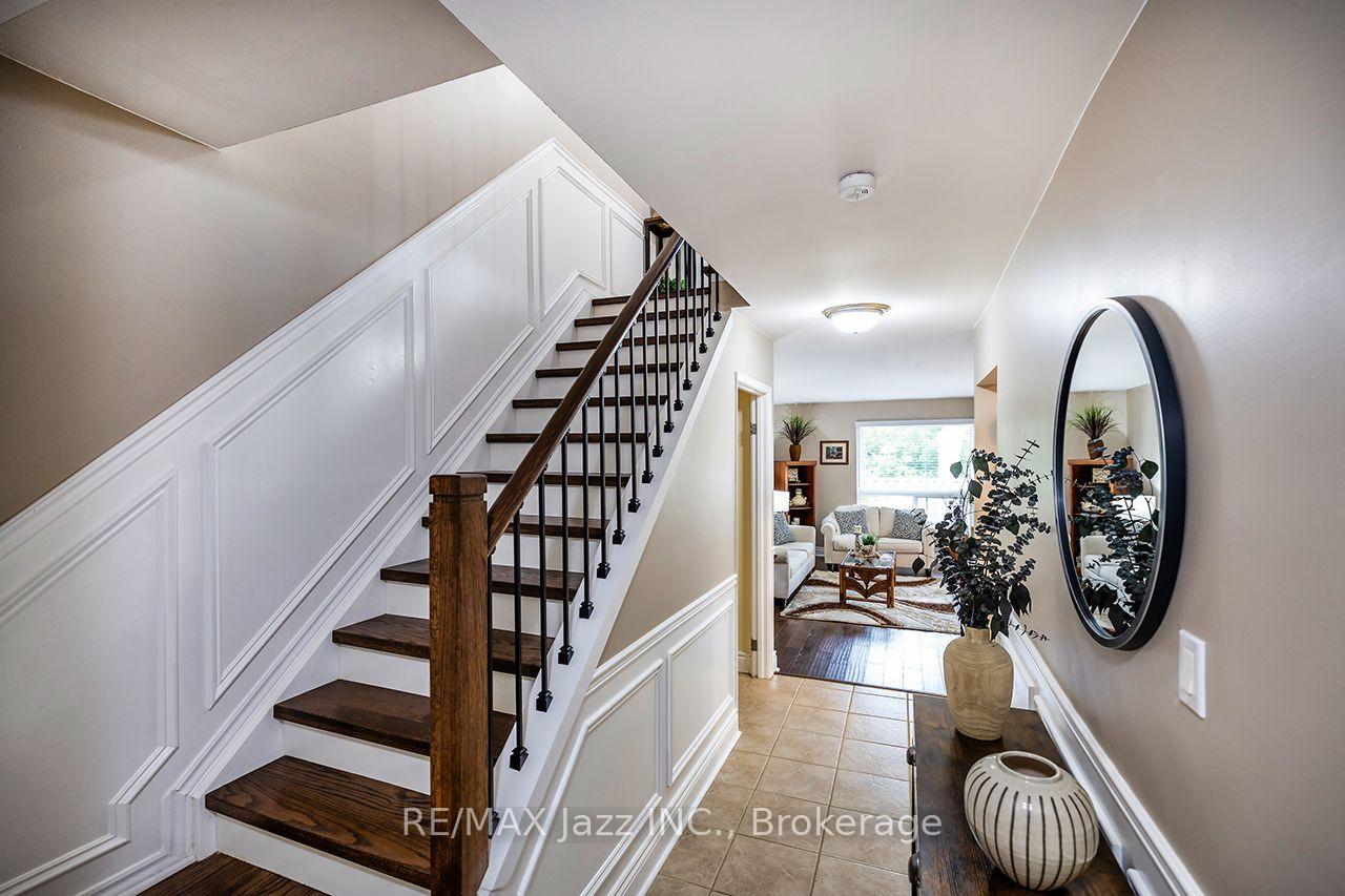 Photo 5 of Unit 3, 1330 Trowbridge Drive, Oshawa, Centennial — HOMEH