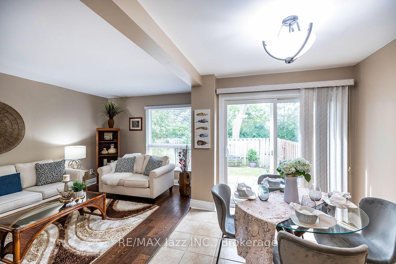 Photo 10 of Unit 3, 1330 Trowbridge Drive, Oshawa, Centennial — HOMEH
