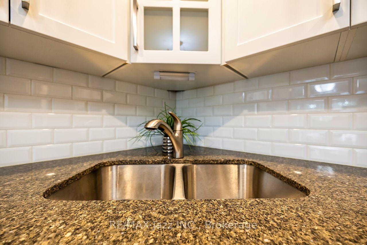 Photo 17 of Unit 3, 1330 Trowbridge Drive, Oshawa, Centennial — HOMEH