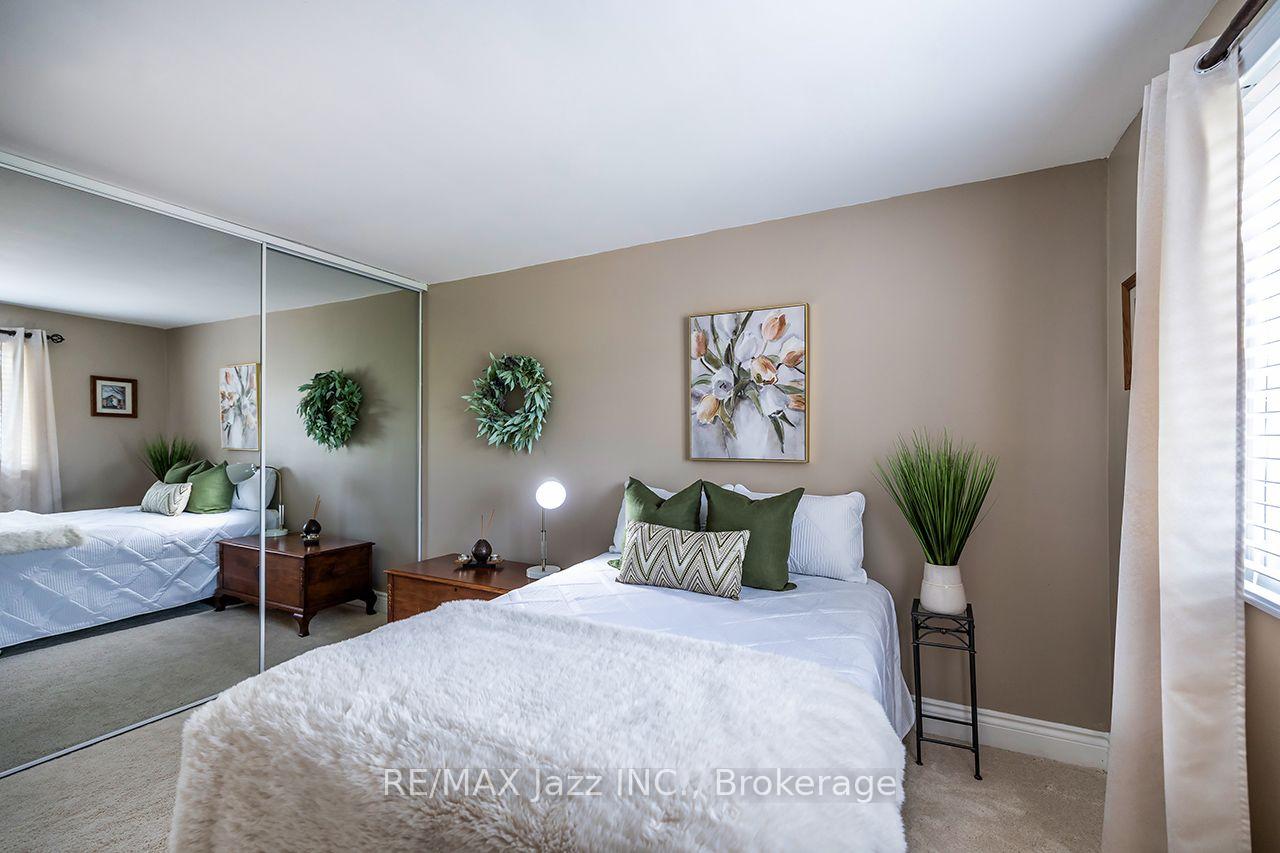 Photo 28 of Unit 3, 1330 Trowbridge Drive, Oshawa, Centennial — HOMEH