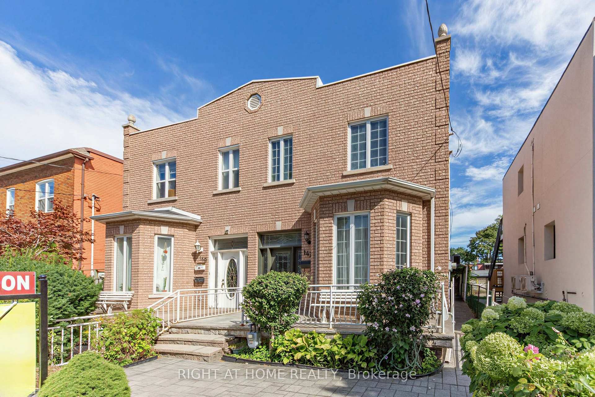 Photo 2 of 147 Dovercourt Road, Toronto, Trinity-Bellwoods — HOMEH