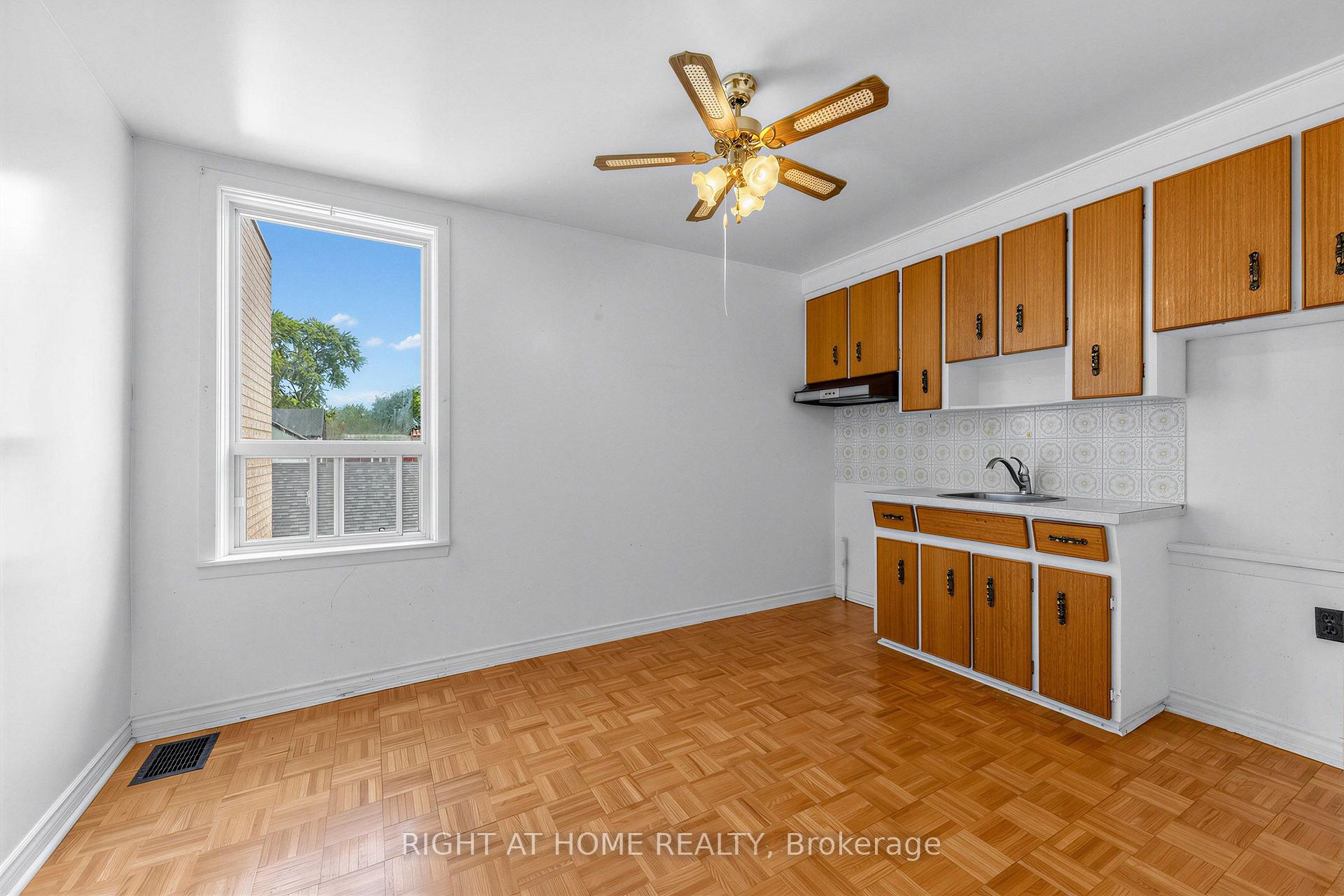 Photo 23 of 147 Dovercourt Road, Toronto, Trinity-Bellwoods — HOMEH