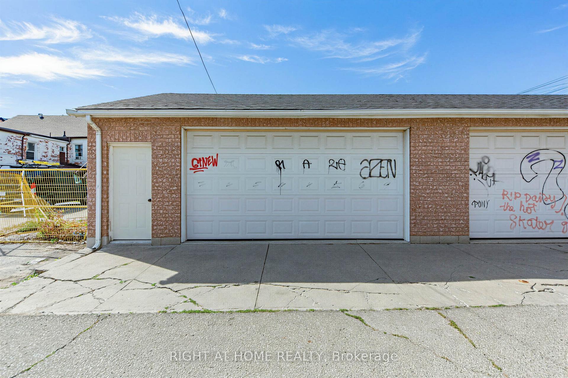 Photo 39 of 147 Dovercourt Road, Toronto, Trinity-Bellwoods — HOMEH