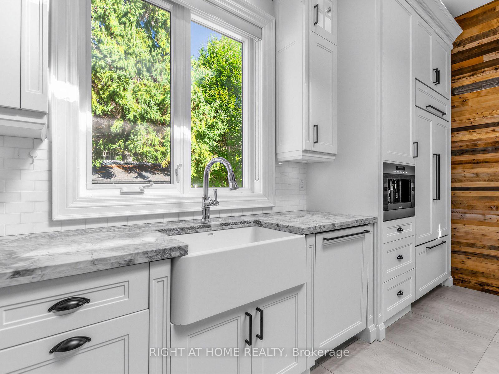 Photo 12 of 204 Glen Road, Toronto, Rosedale-Moore Park — HOMEH