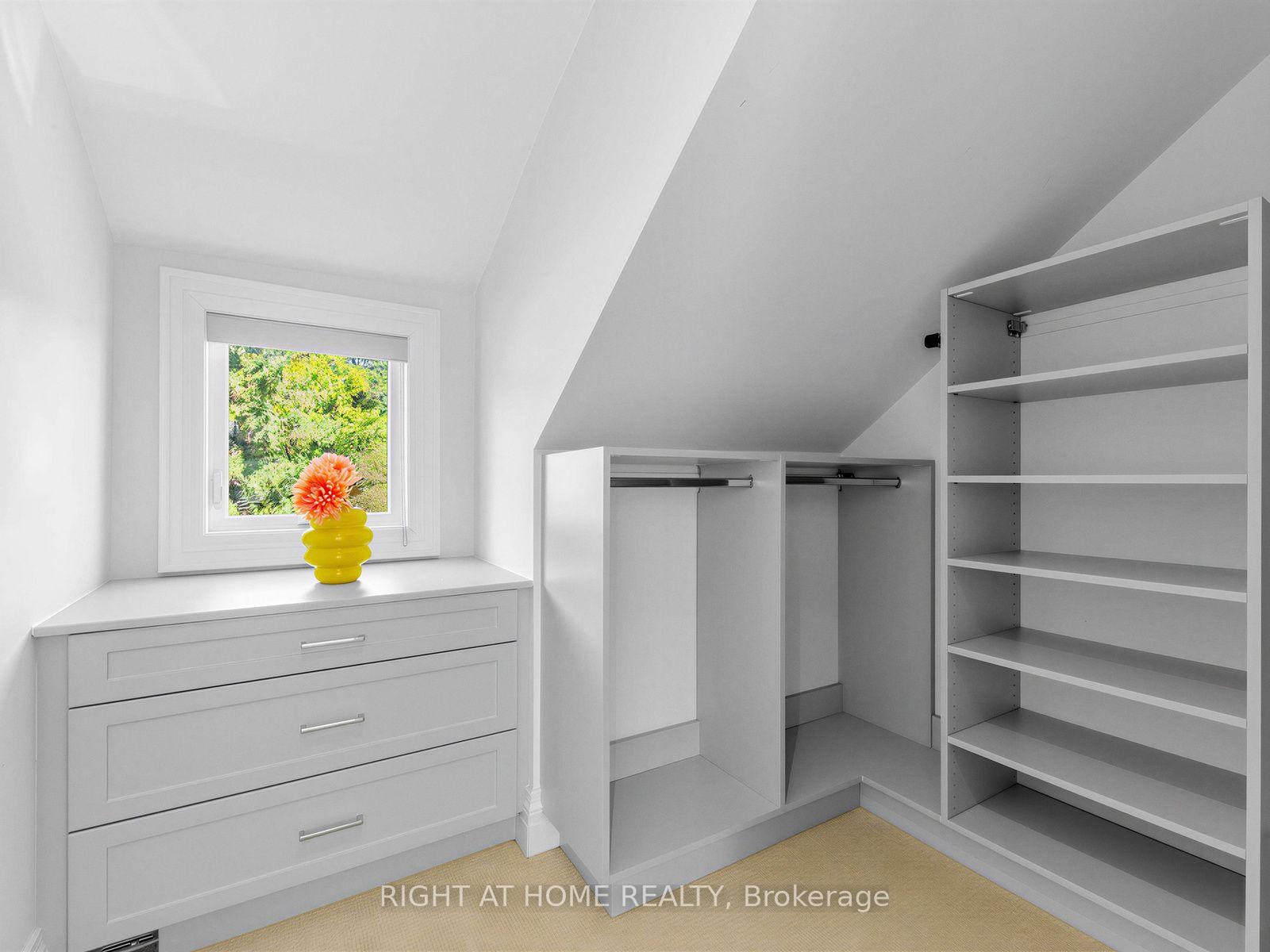 Photo 37 of 204 Glen Road, Toronto, Rosedale-Moore Park — HOMEH