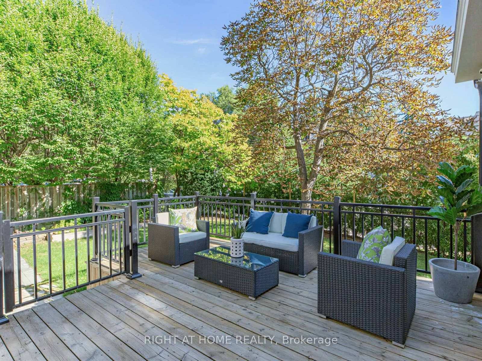 Photo 42 of 204 Glen Road, Toronto, Rosedale-Moore Park — HOMEH