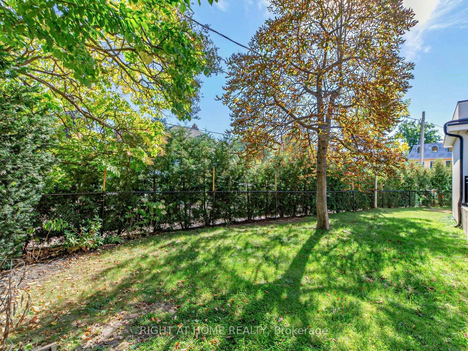 Photo 45 of 204 Glen Road, Toronto, Rosedale-Moore Park — HOMEH