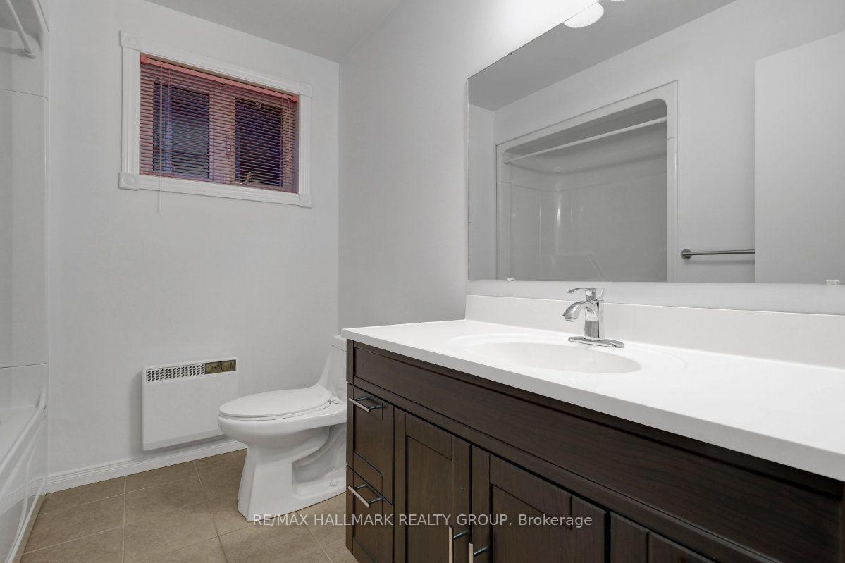 Photo 40 of 175 Carillon Street, Ottawa, Vanier — HOMEH