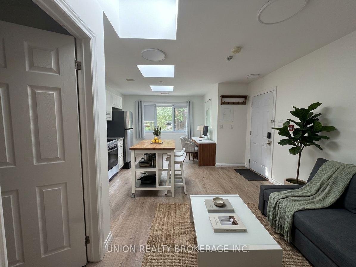 Photo 1 of Unit Upper, 73-B Willow Avenue, Toronto, The Beaches — HOMEH