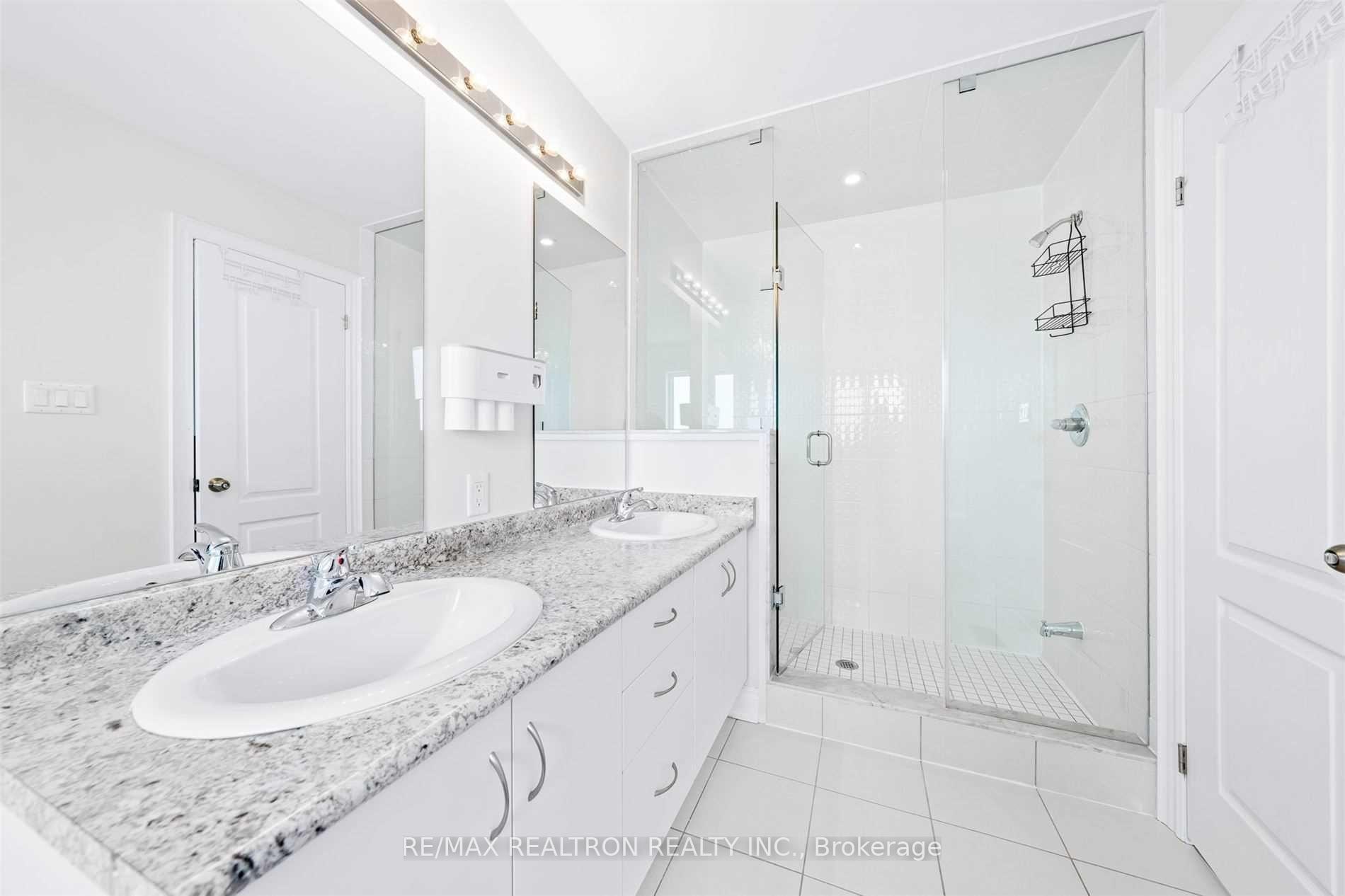 Photo 14 of 1172 Peelar Crescent, Innisfil, Lefroy — HOMEH