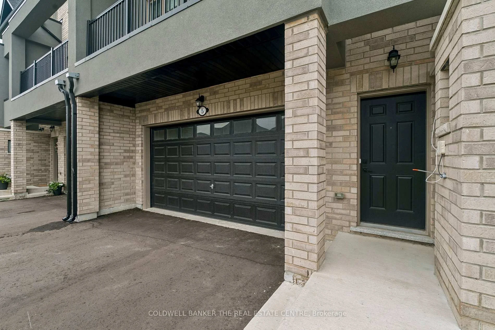 Photo 7 of 5 Ballinger Way, Uxbridge — HOMEH