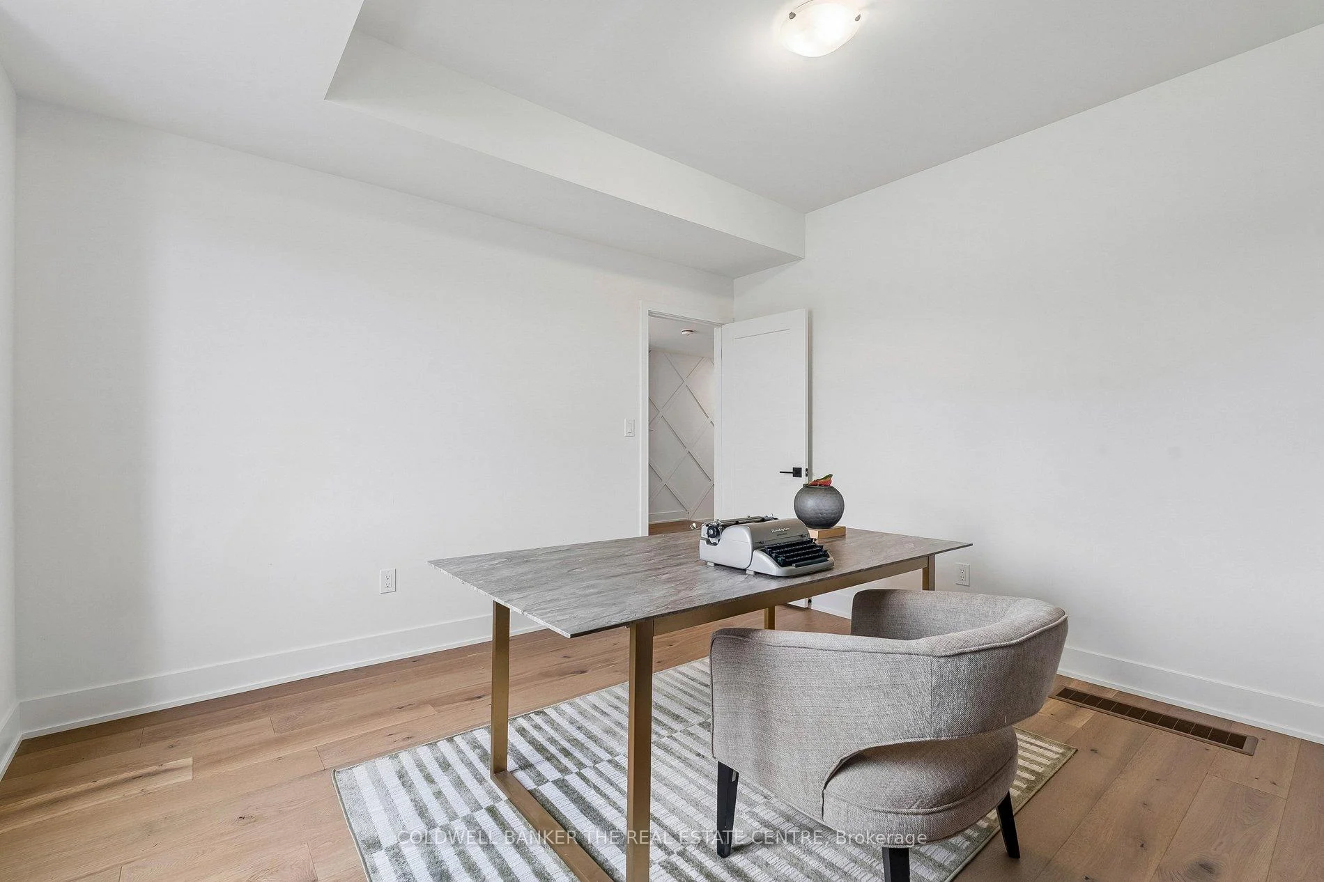 Photo 16 of 5 Ballinger Way, Uxbridge — HOMEH
