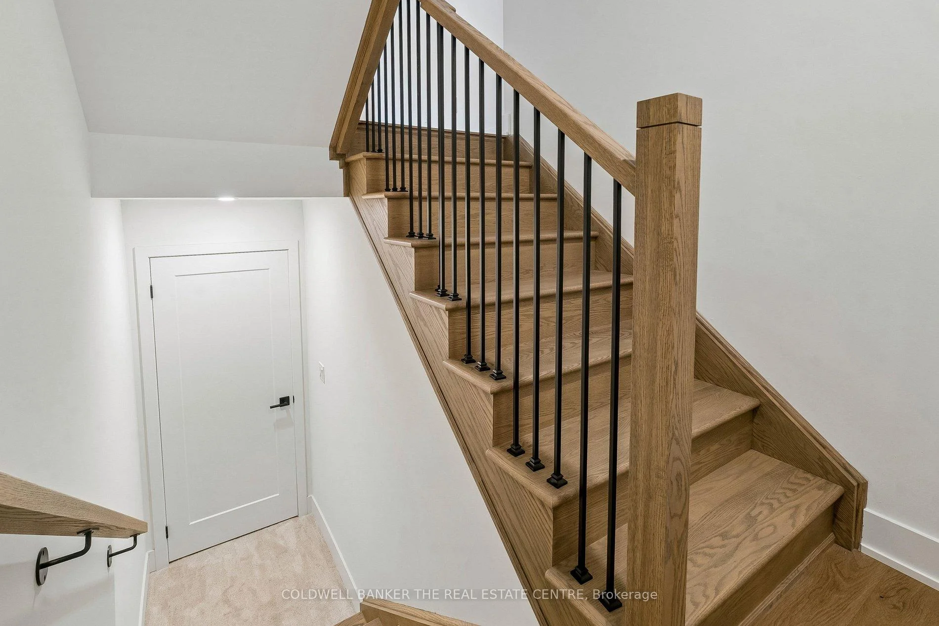 Photo 19 of 5 Ballinger Way, Uxbridge — HOMEH