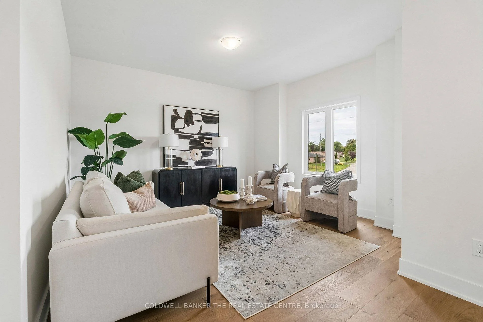 Photo 24 of 5 Ballinger Way, Uxbridge — HOMEH